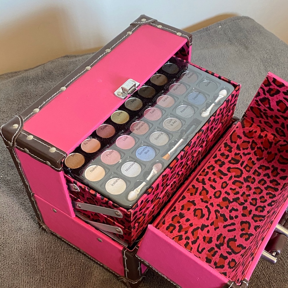 Pink Folding Make up Case